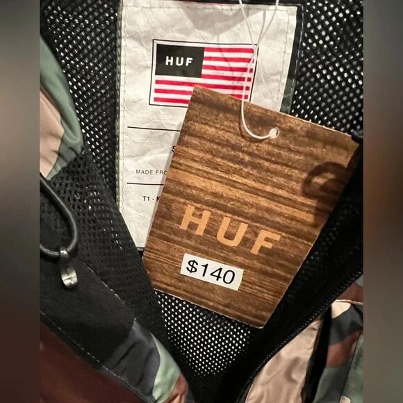 HUF WOODLAND CAMO 10K TECH JACKET Size S NWT - Picture 10 of 12